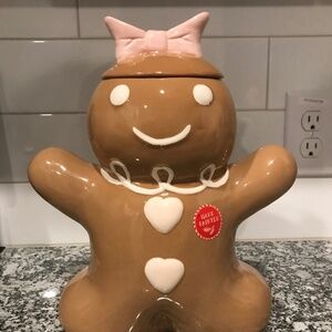 Gingerbread cookie jar